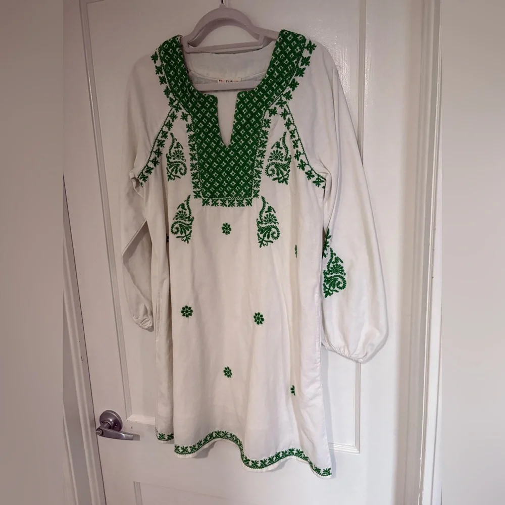 Roller Rabbit Grace Dress - Picture 2 of 6